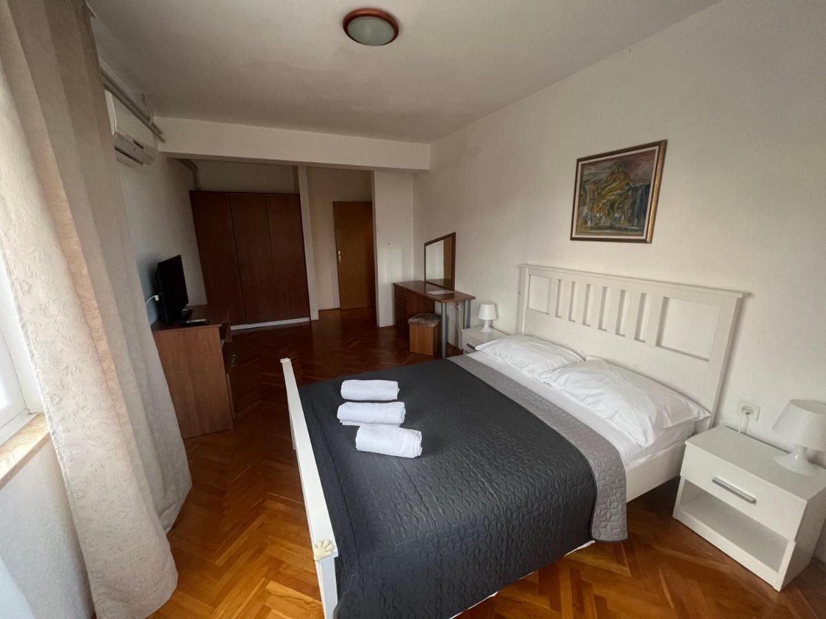Linc Rooms & Apartments Banjole Bagian luar foto