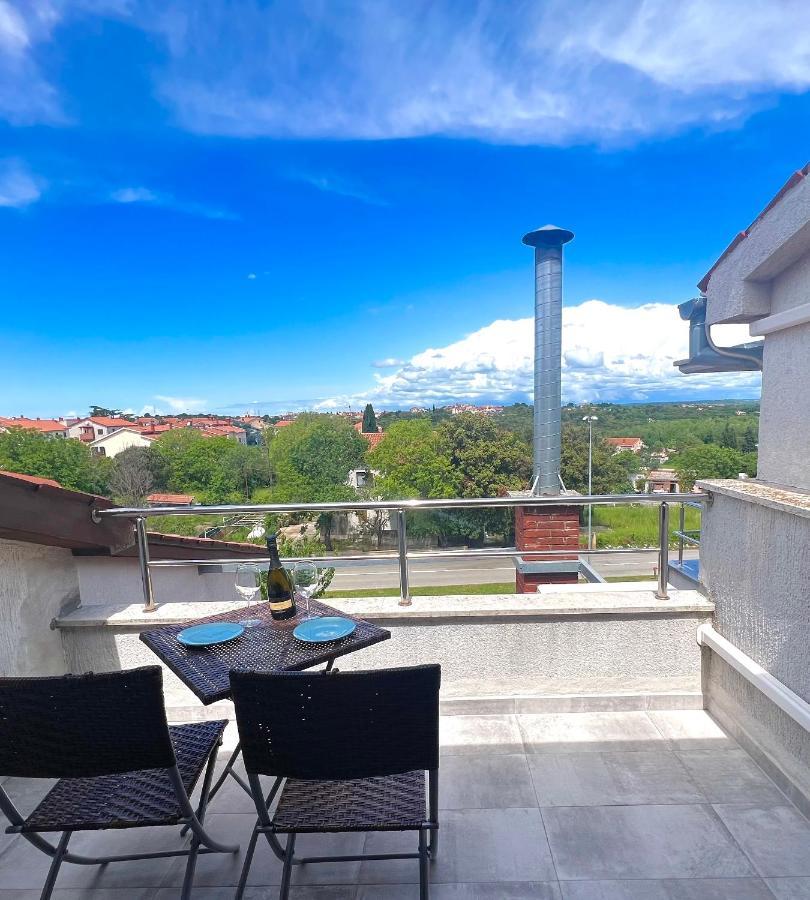 Linc Rooms & Apartments Banjole Bagian luar foto